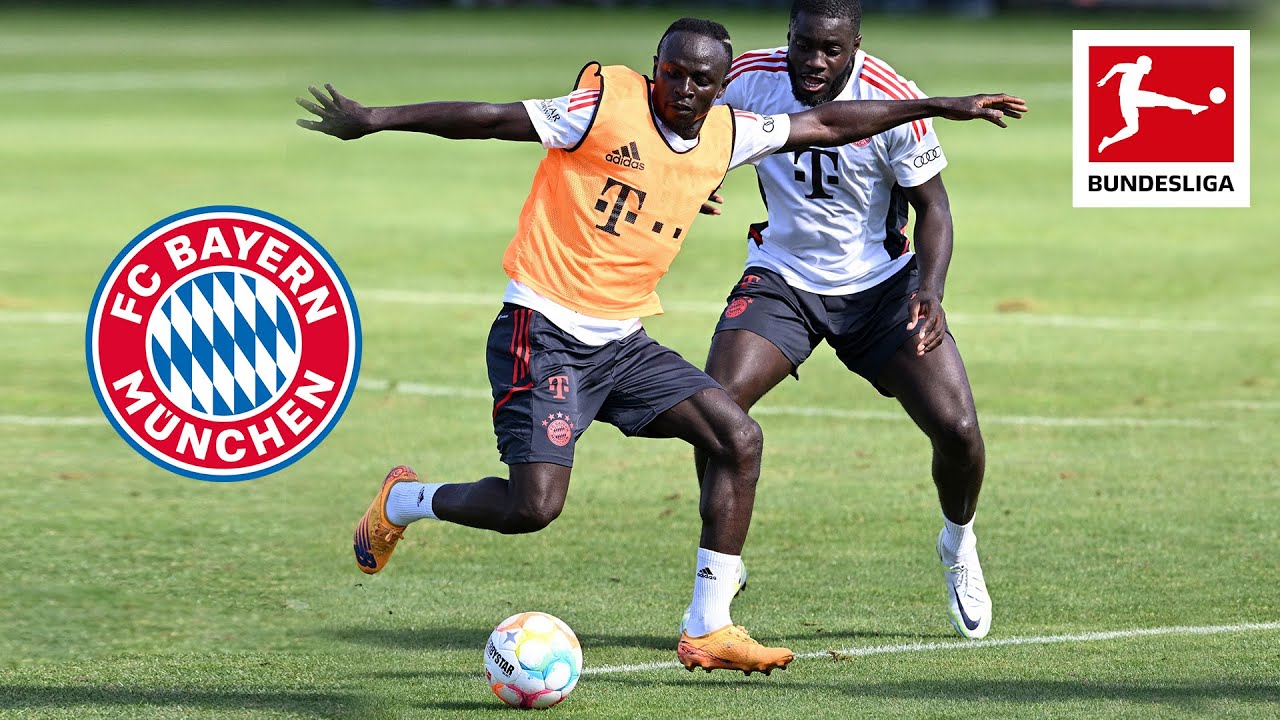 Sadio Mané's First Training with FC Bayern München backdrop