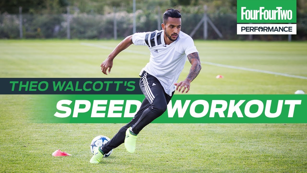 Theo Walcott | How to improve acceleration | Train like a Pro background