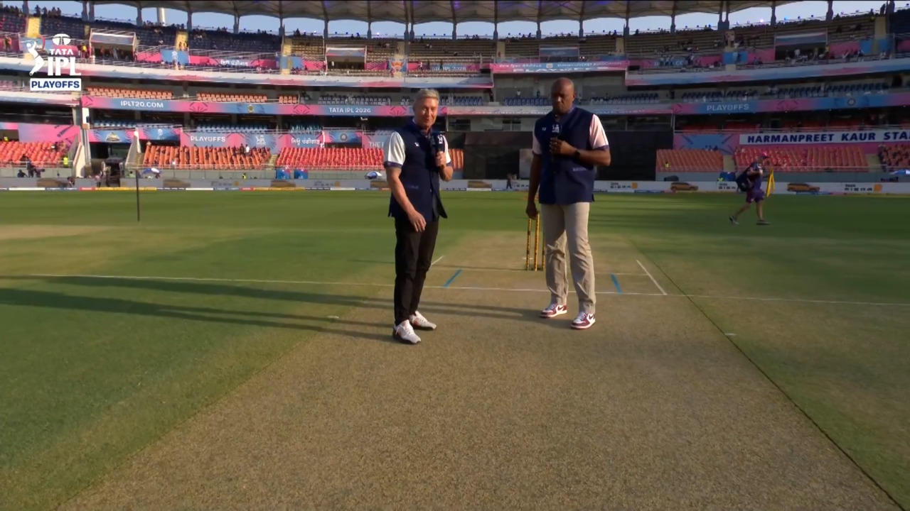 IPL 2026 Q2: GT vs RR - Pitch Report background