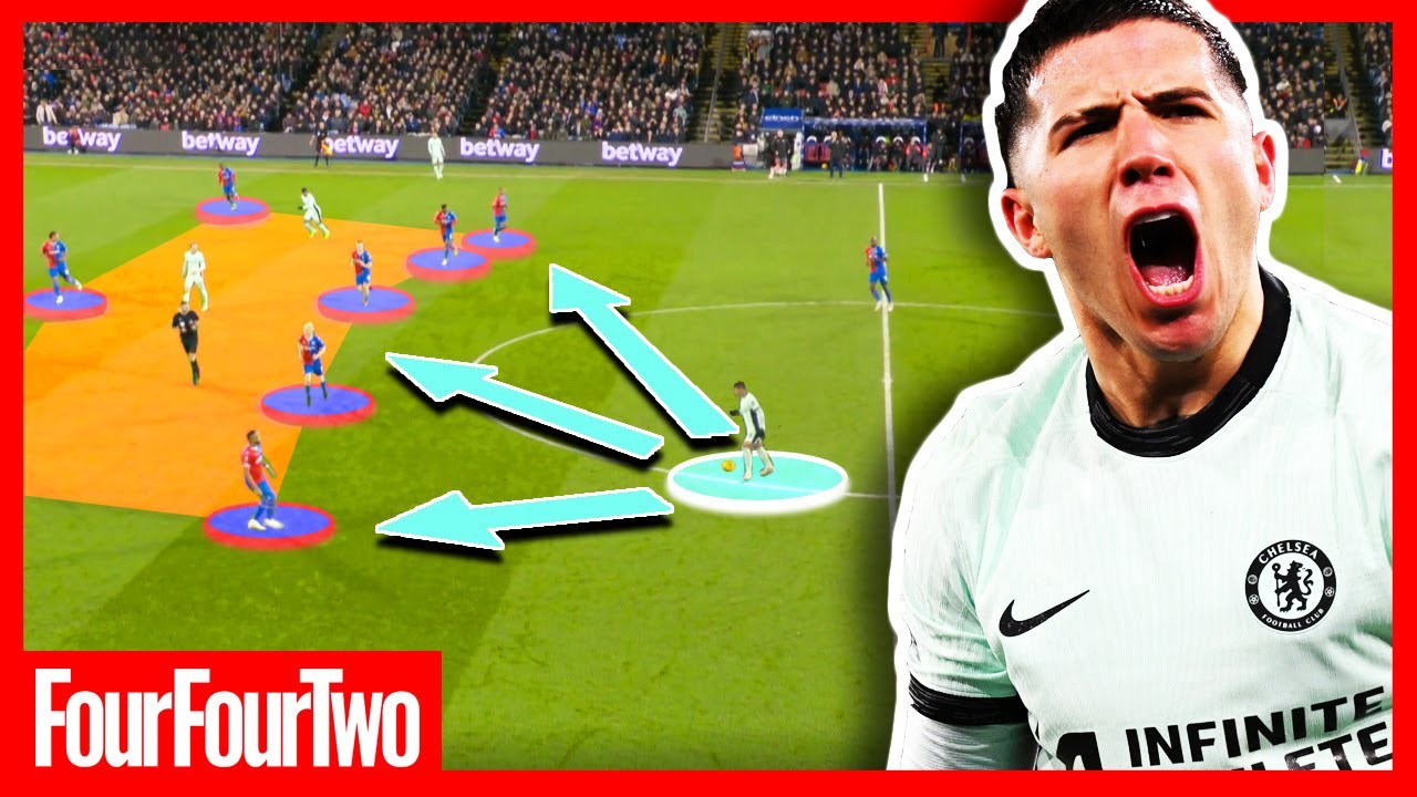 Why Pochettino's Chelsea Are WASTING Enzo Fernandez background