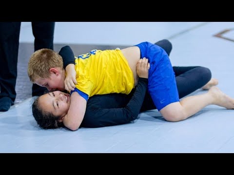 Girl vs Boy Submission Wrestling | Amazing Technique Display