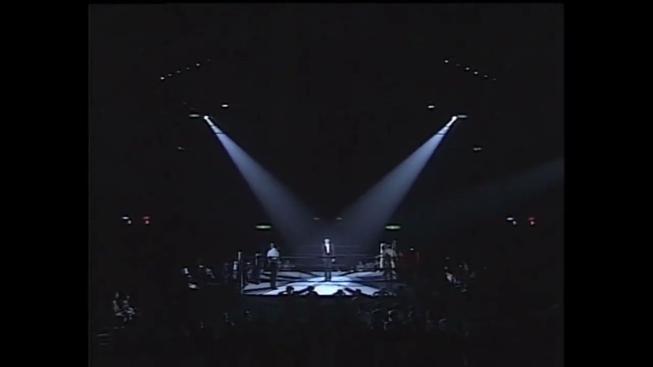 Masahito Kakihara vs Yusuke Fuke (UWF Newborn 10-20-90) background