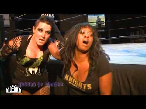 Jessicka Havok vs Sojournor Bolt - Queens of Combat Throwback | Women's Wrestling background