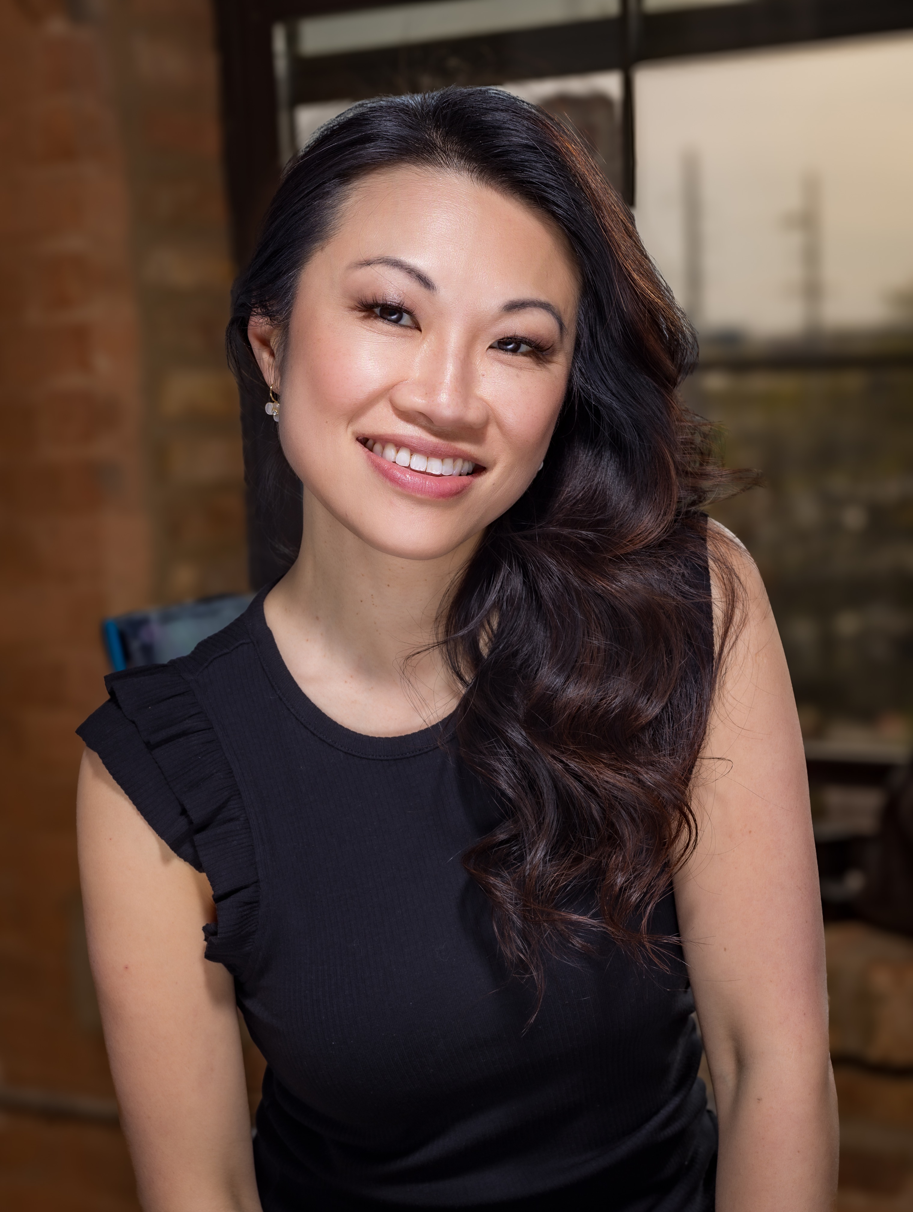 Vivian Lee