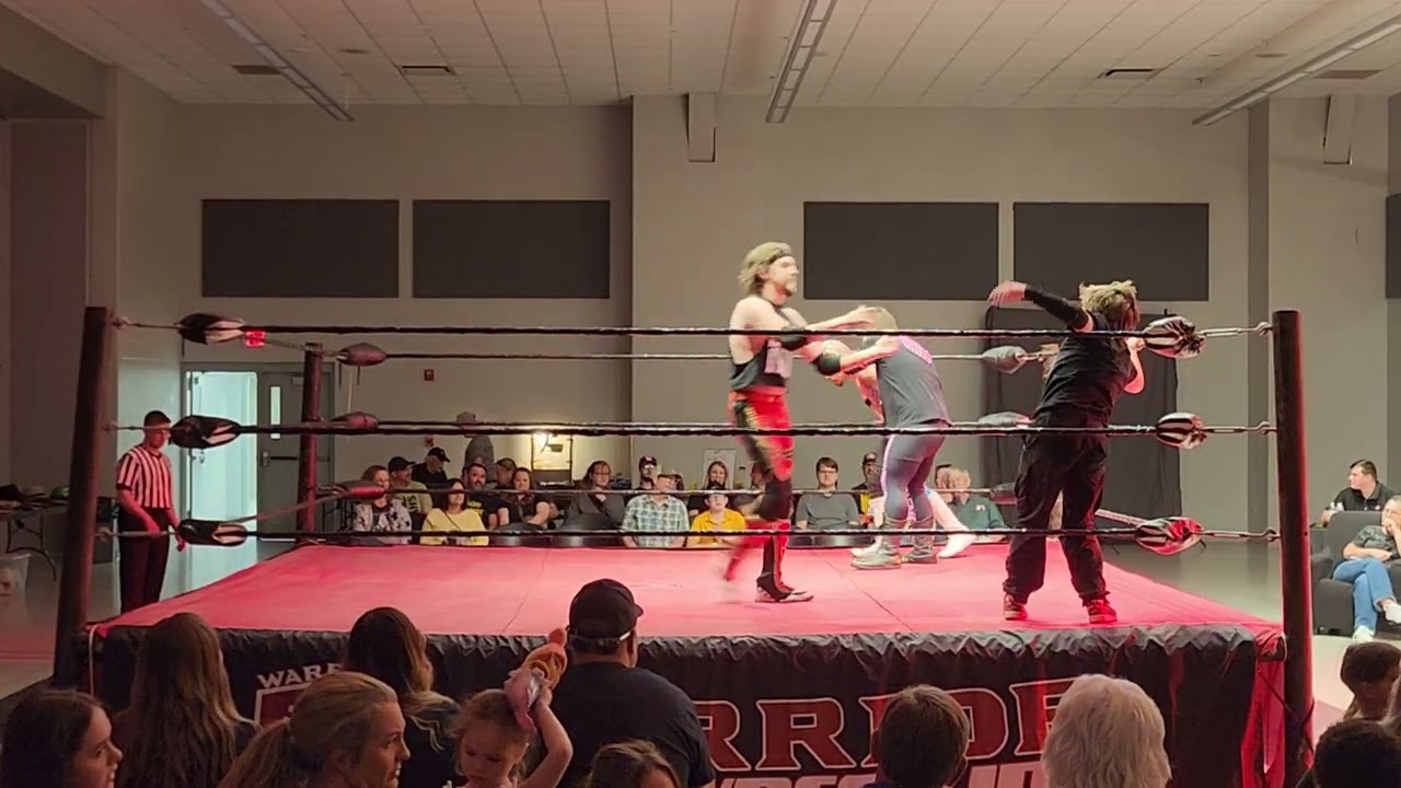 Elijah Eros Scramble Battle Royal - WPW 5/31/26 background