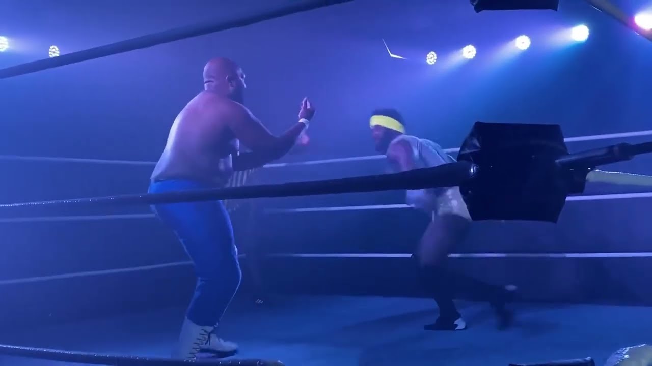 FULL MATCH Ike Watts vs Darion Ultra ep105 background