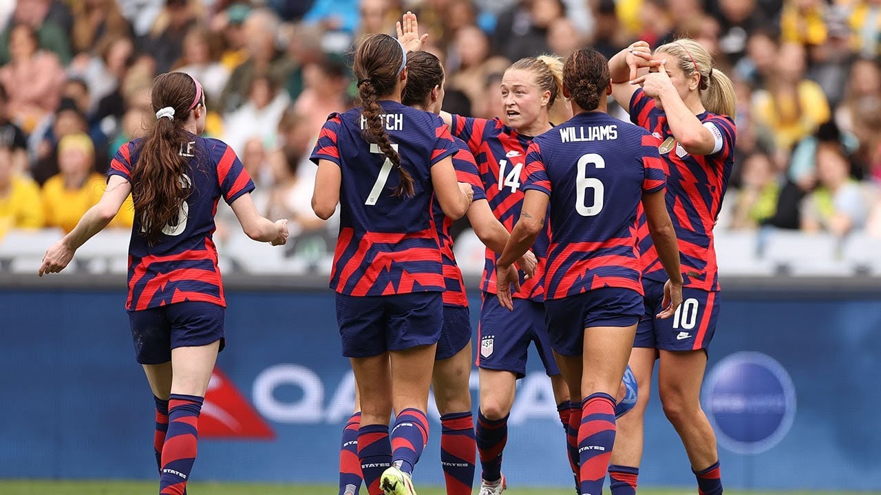 USWNT ride strong second half to 3-0 win over Australia | FOX SOCCER background