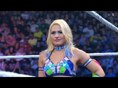 GIULIA VS IYO SKY VS LASH LEGEND VS ROXANNE PEREZ | WWE RAW PART 1 background