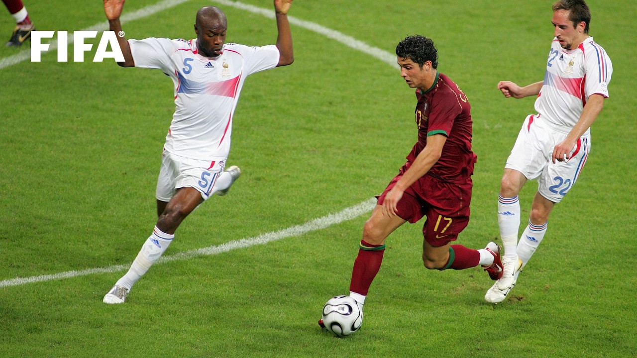 Zidane, Ronaldinho, CR7 & More | 2006's Coolest Moves background