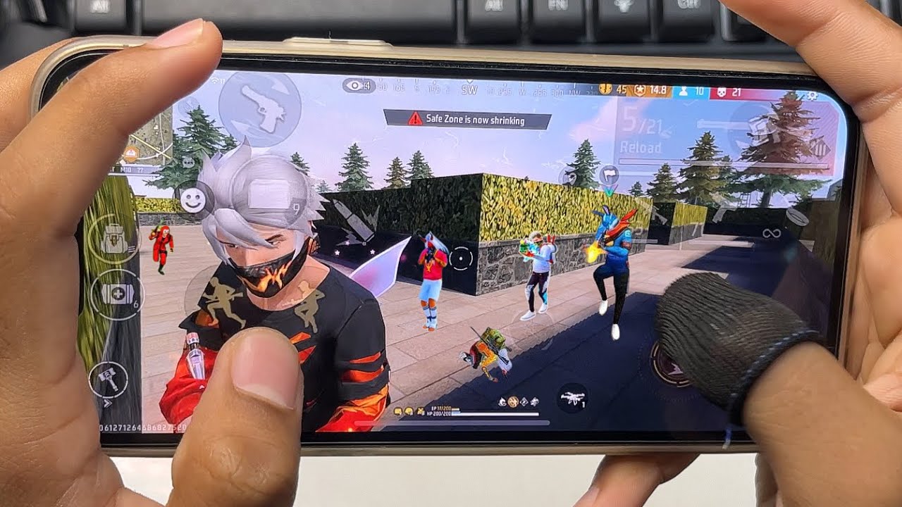 M10 King 👑 Smooth Rush Handcam Gameplay 🎀iPhone 13 Pro Max || RIGHT M10 background