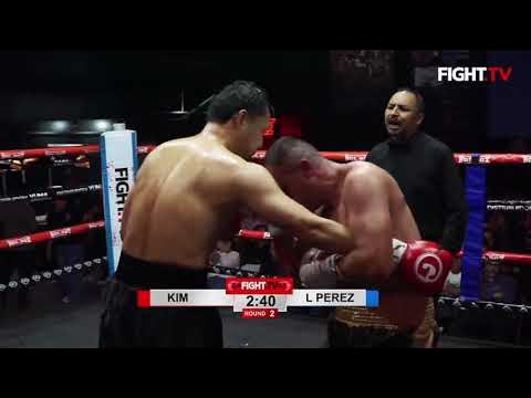 💥Light Heavyweights Collide!💥 Kim v.s Felix only on FIGHT.TV🥊 background