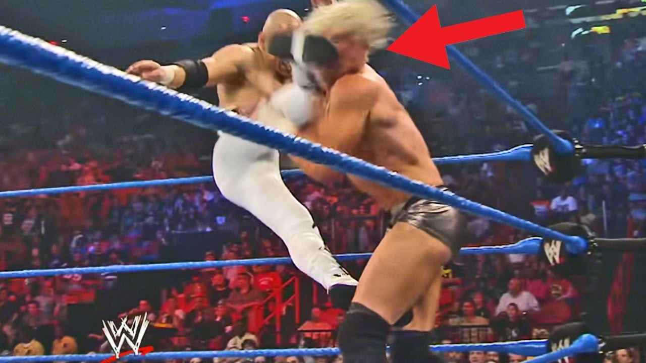 10 Exact Moments a WWE Wrestler's Push Died In Real Time