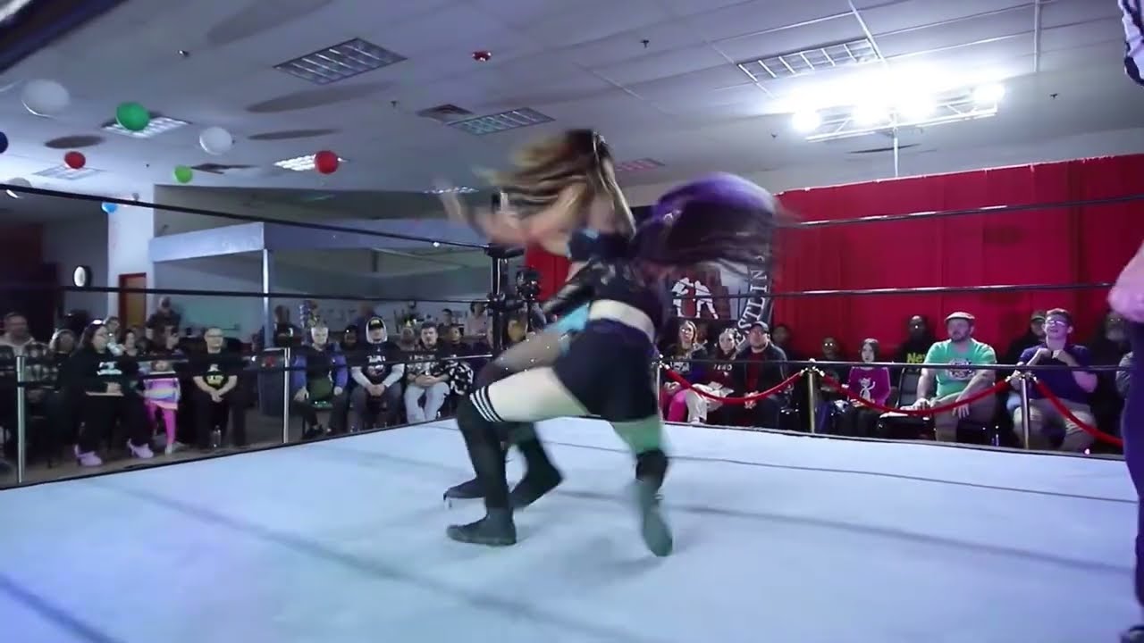 FULL MATCH Rae Larson vs Rikki Morris Ep132 background