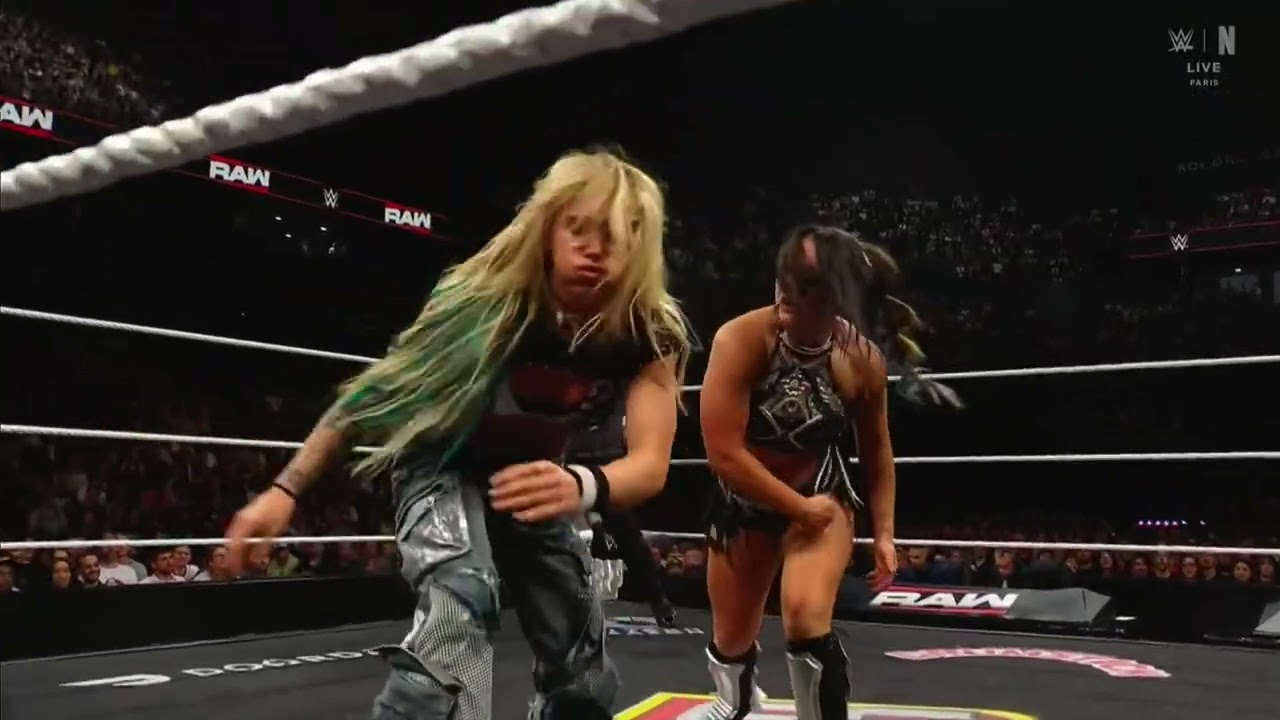 (2/2) Sol Ruca vs Lyra Valkyria: Raw June 8 2026