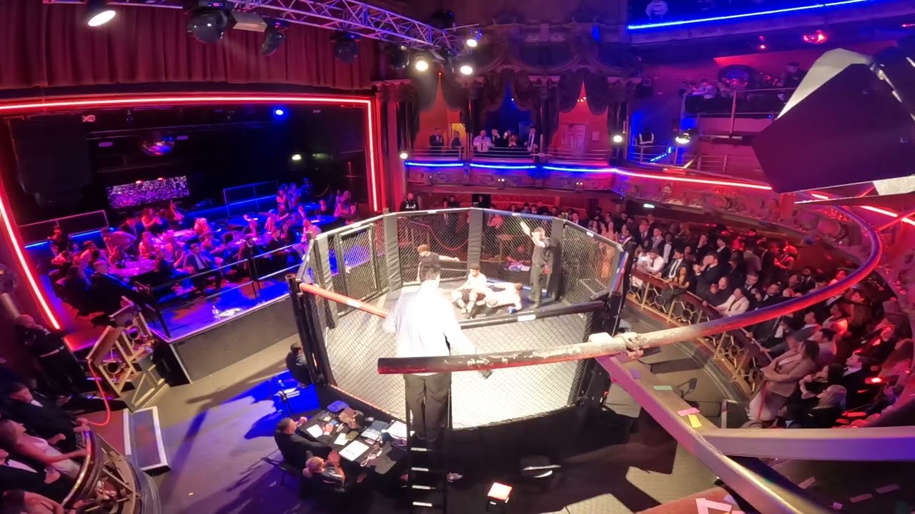 LONDON | ULTRA MMA | RSHAAN VS JUNIOR X