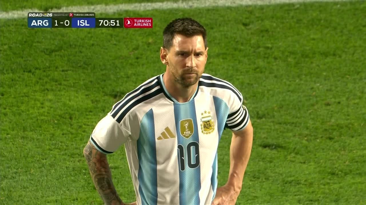 Lionel Messi takes pitch, immediately scores in potential last World Cup tune-up of career | ESPN FC