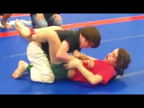 😱💥 GIRL SHOWS REAL STRENGTH | BOY CAN’T ESCAPE #bjj #combatsport #nogi #jiujitsu