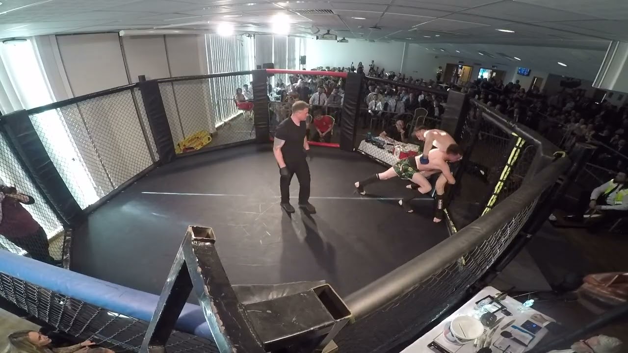 EXETER | ULTRA MMA | JAMES WARD VS LLOYD SMITH