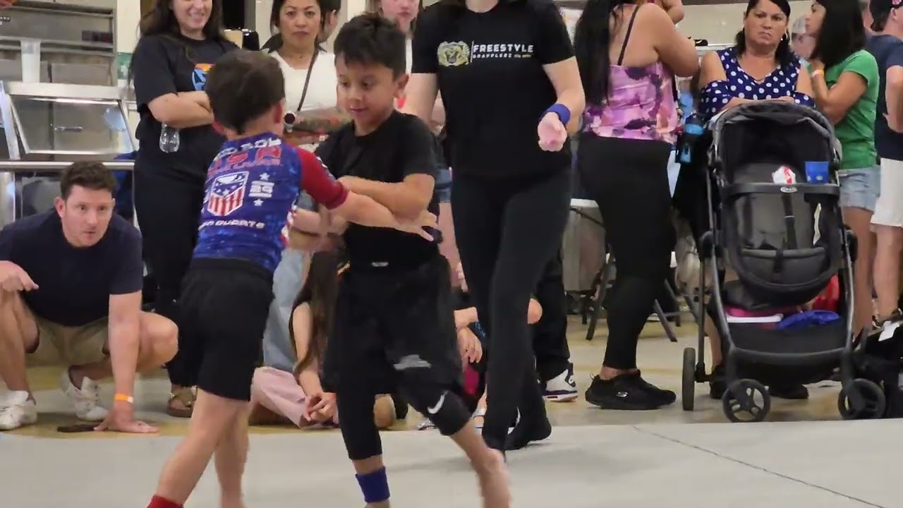 TOUGH LITTLE KIDS BATTLE