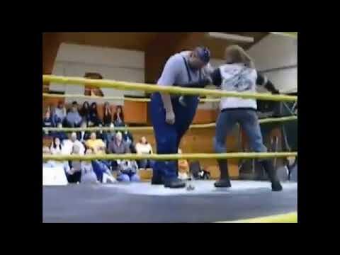 7′ 4″ 520 lbs. "New England Giant" Bull Moose Calhoun vs. "Maine State Icon" Ryan Michaels Colson