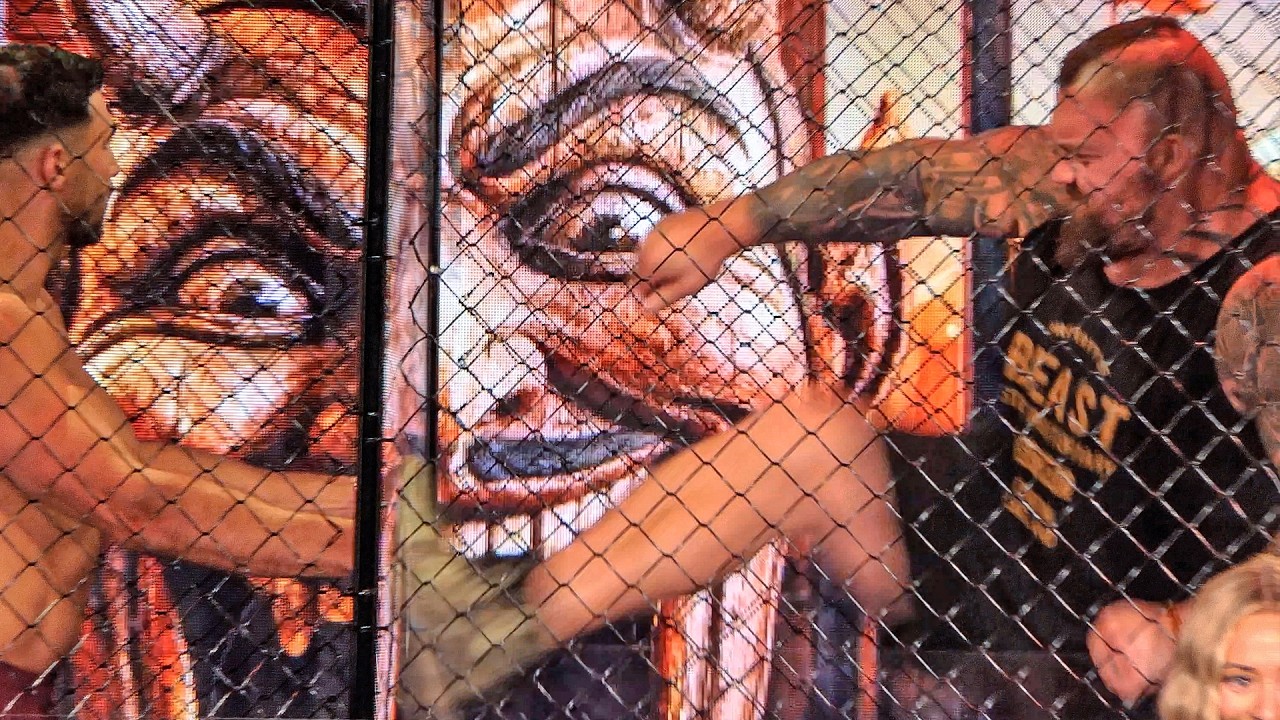 ЁЯТе Eddie Hall TRIES TO BREAK Through Cage At Explosive Face-Off With Tommy Fury!