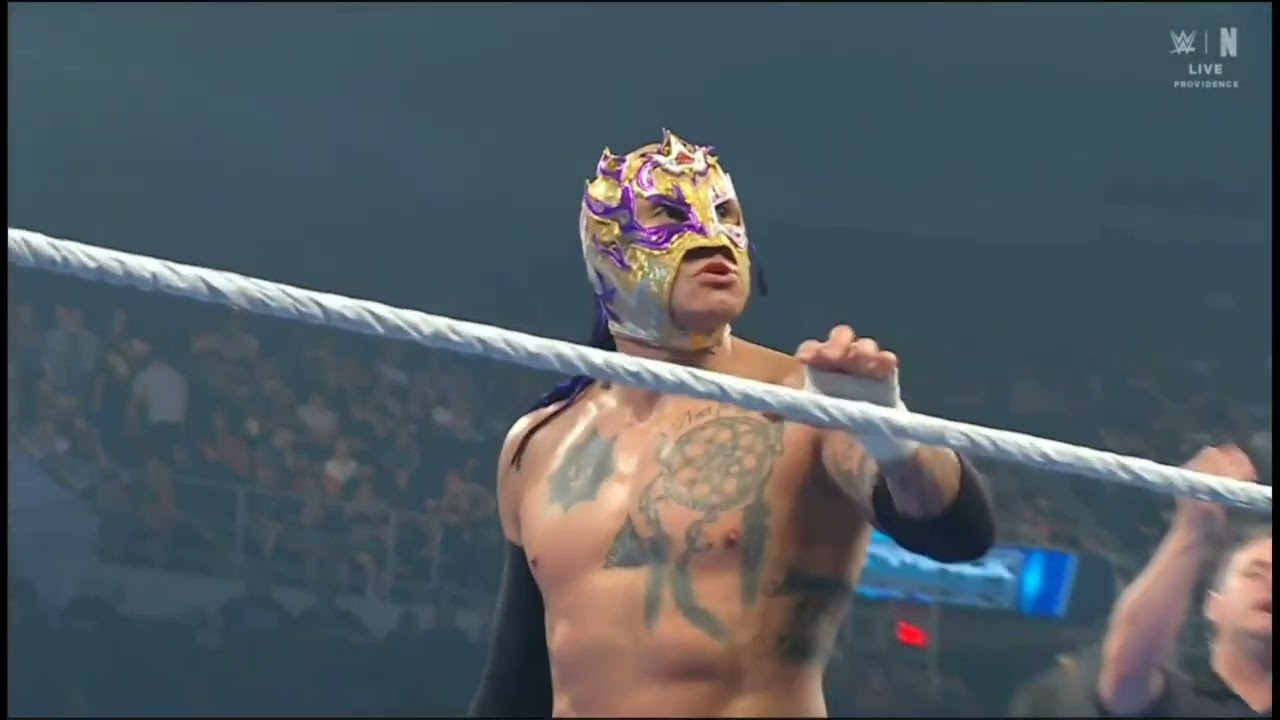 WWE SMACKDOWN REY FENIX VS AXIOM 06/12/26