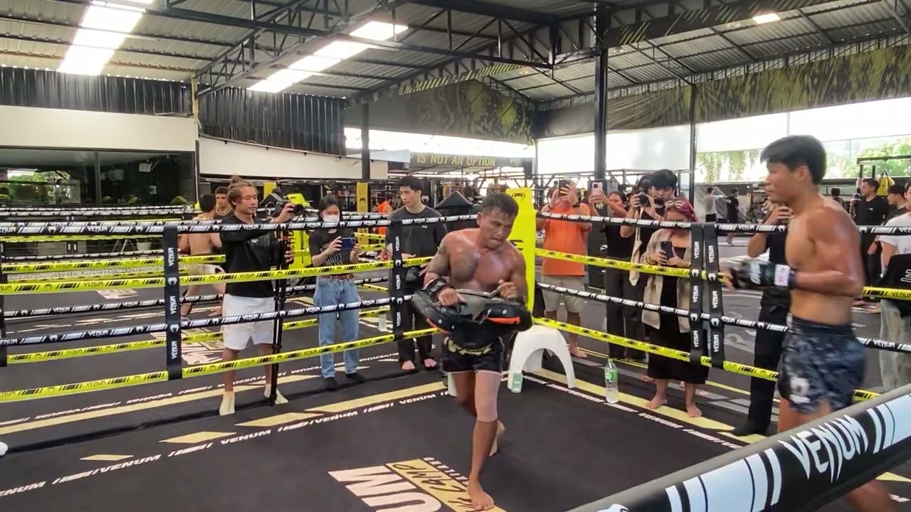 ปตท โชว์ลงนวมก่อนลุยศึกใหญ่ 26 มิถุนายนนี้ เจอกับนักมวยบราซิลสุดโหด ONE LUMPINEE