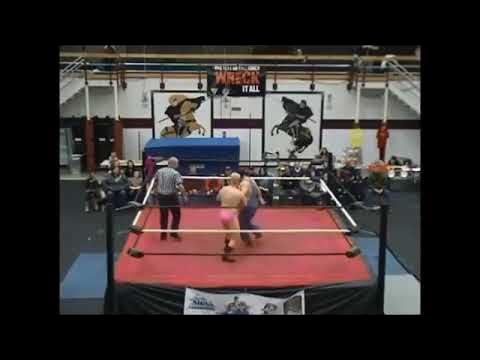 Cousin Larry vs Cocky Kyle @ Global Independent Wrestling Fight in The Dome 2013