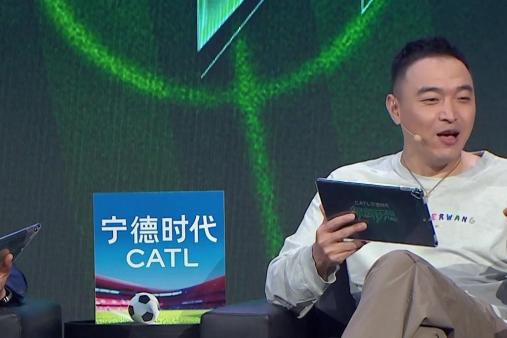 England getting robbed a lot? Feng Xiaoting: Not surprising, my room was ransacked during the 2005 World Youth Championship