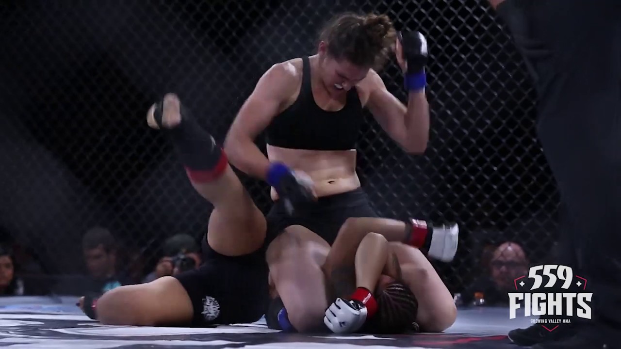 Best Ground and Pound 32 Female MMA background