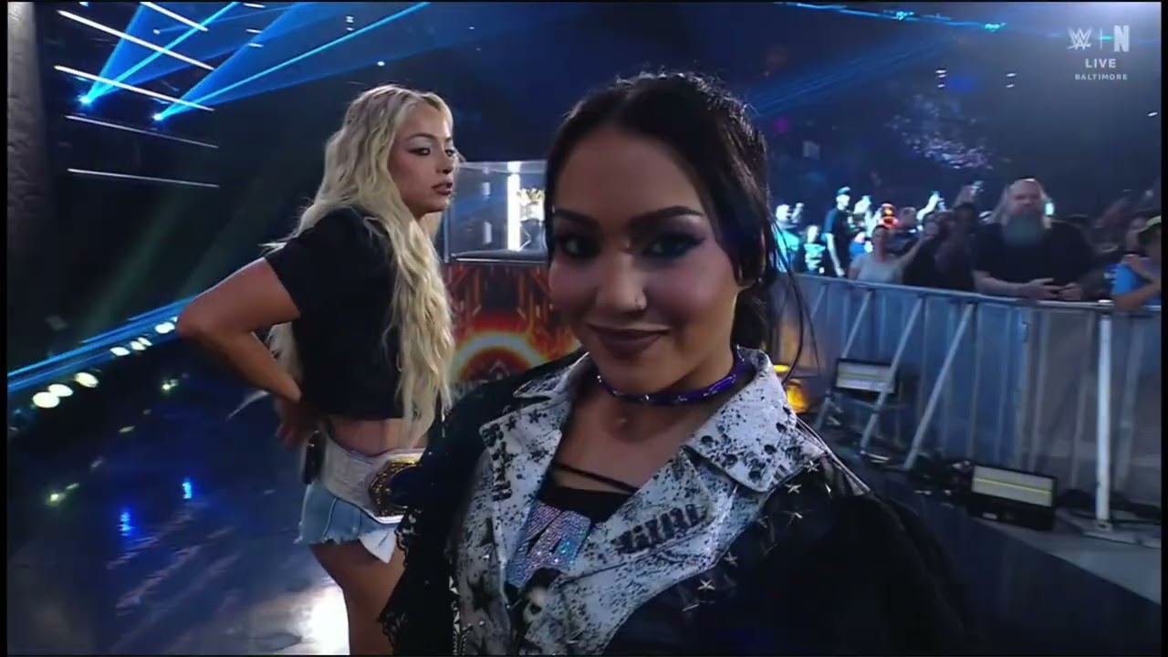 (1/2) Charlotte Flair vs Roxanne Perez: Raw June 15 2026
