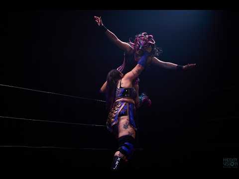 Dulce Tormenta vs Lilith Grimm