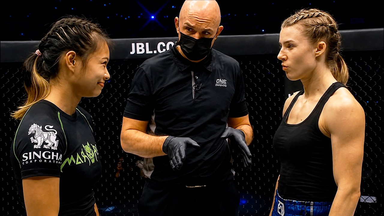 Anna "Supergirl" Jaroonsak (Thailand) vs Ekaterina "Barbie" Vandaryeva (Belarus) | Muay Thai, HD background