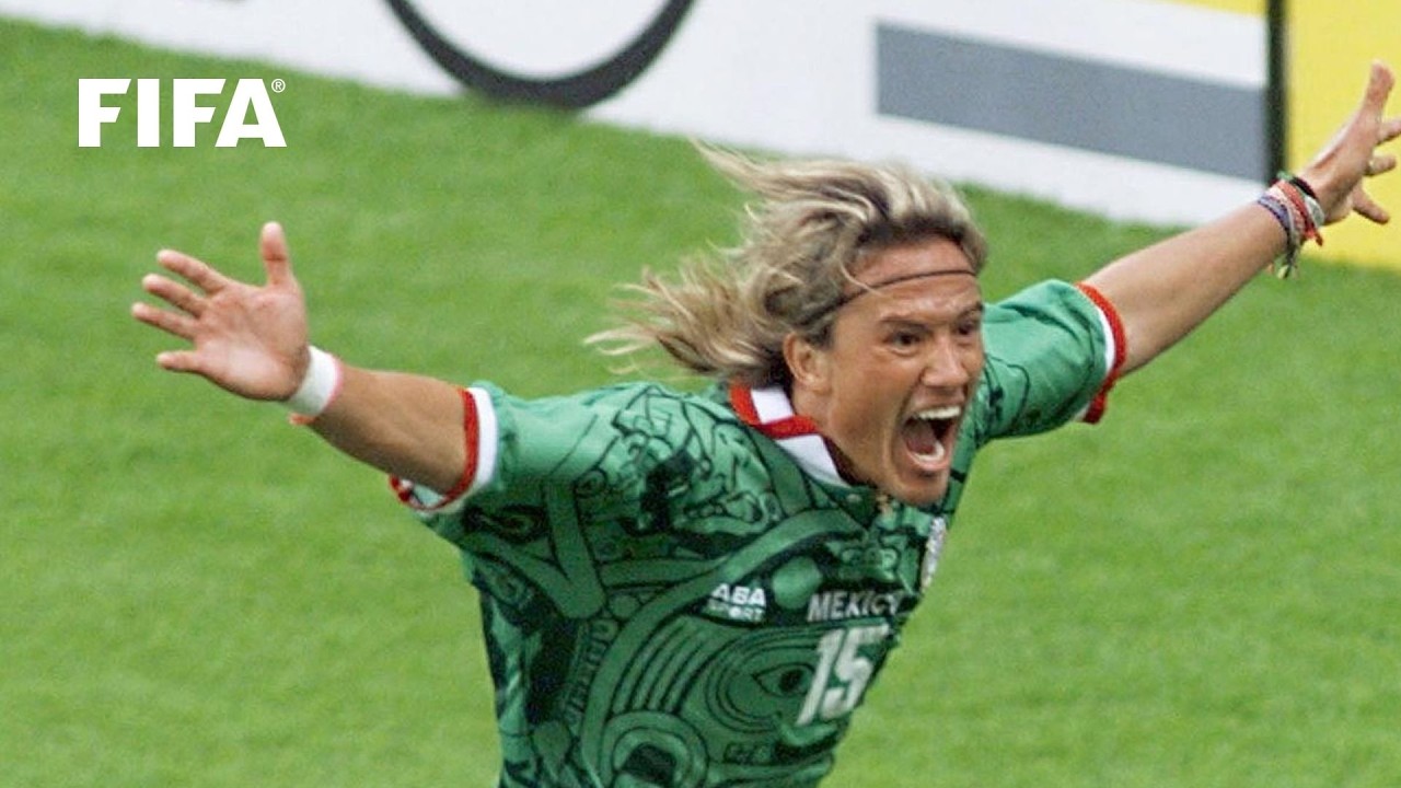 15-Minute Match: Mexico vs Korea Republic: 1998 Comeback background