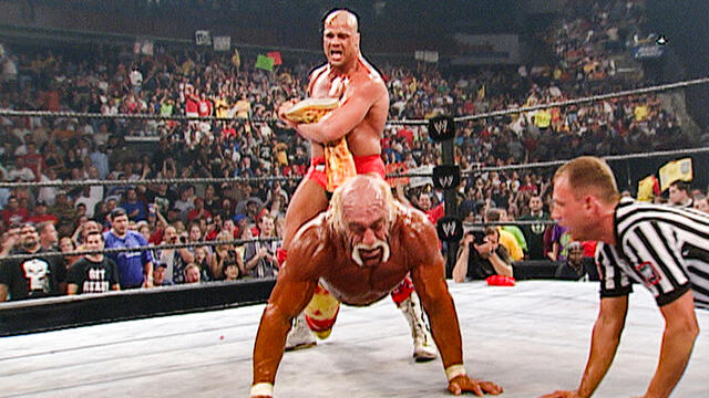 FULL MATCH: Hollywood Hulk Hogan vs. Kurt Angle: WWE King of the Ring 2002 background