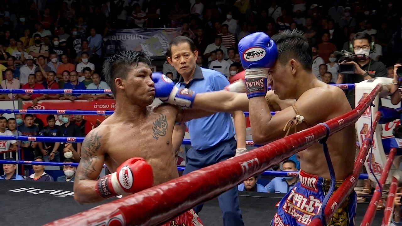 Rodtang vs. Kaonar | Full Muay Thai Fight | Rajadamnern Stadium 2026-06-18 21:15 background