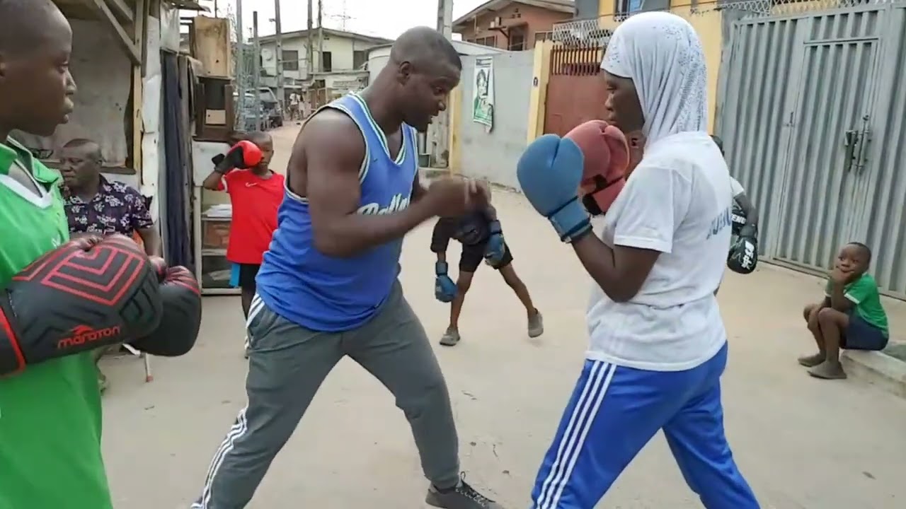 Boxing training challenge✅🥊! #boxing #summerofgoals #sports background