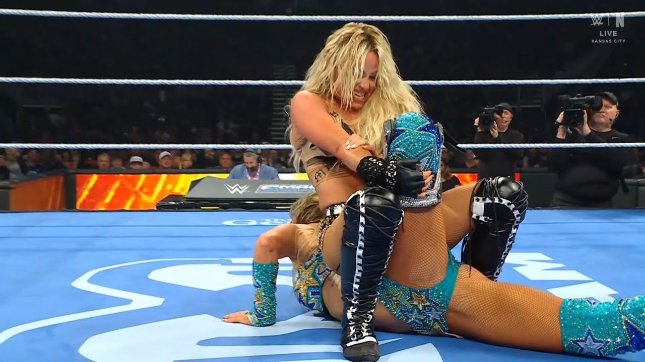 (3/3) Charlotte Flair vs Liv Morgan: SmackDown June 19 2026