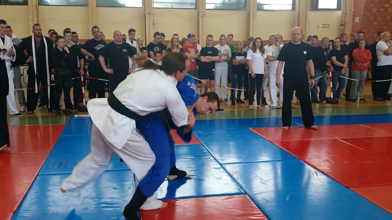 Karate vs Judo — When Judo Monsters Shocked the Karate Master