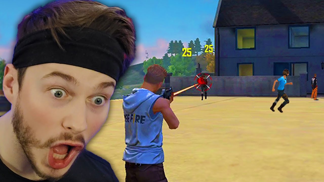 PANDA play FREE FIRE for FIRST TIME background