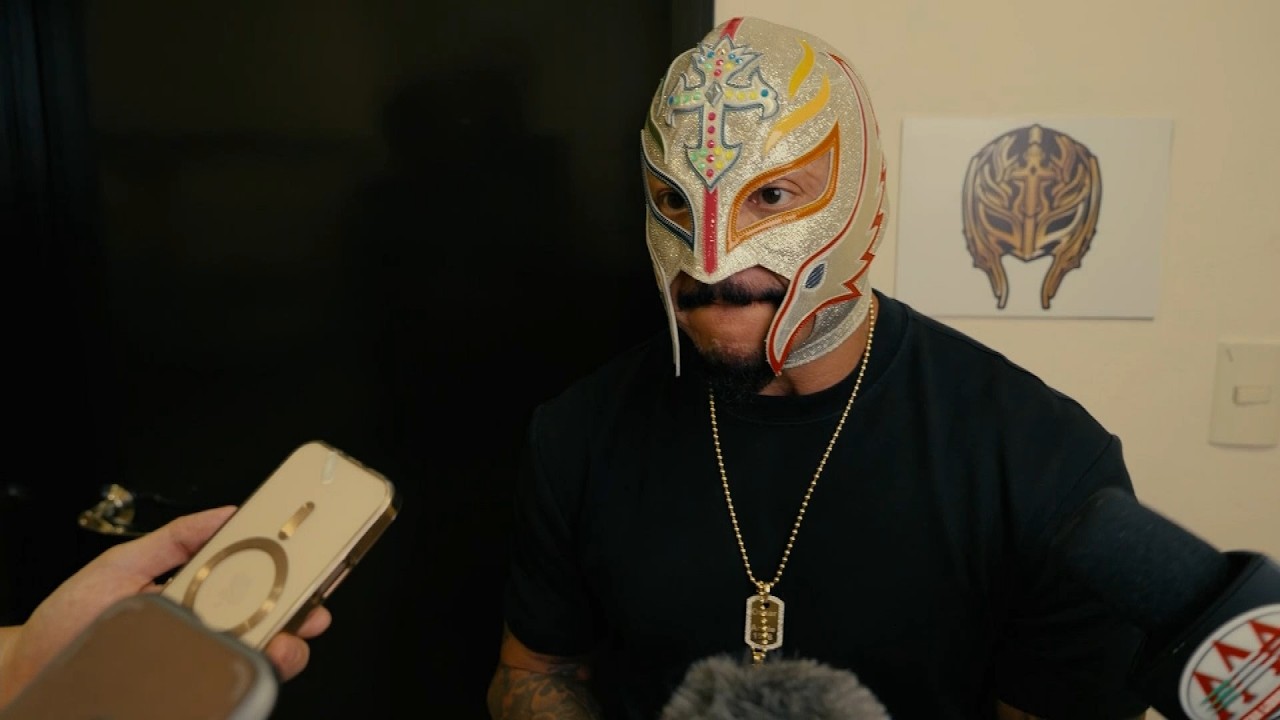 Rey Mysterio announces historic NXT Women’s Title Match in Mexico: Lucha Libre AAA highlights