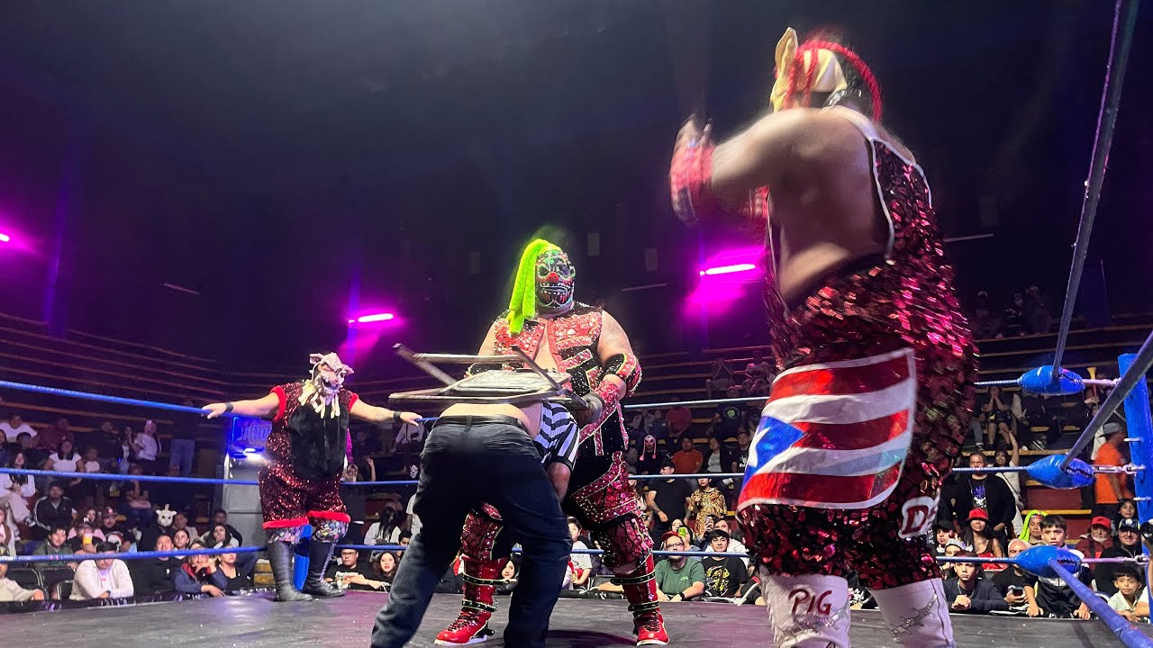 Lucha estelar La Familia de Tijuana 🆚 La Puerquiza en la Arena Neza