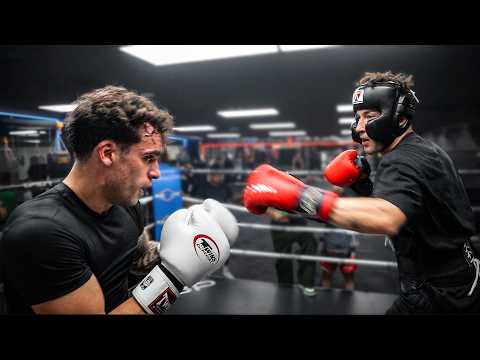 Me Enfrenté A Un Peleador De MMA background