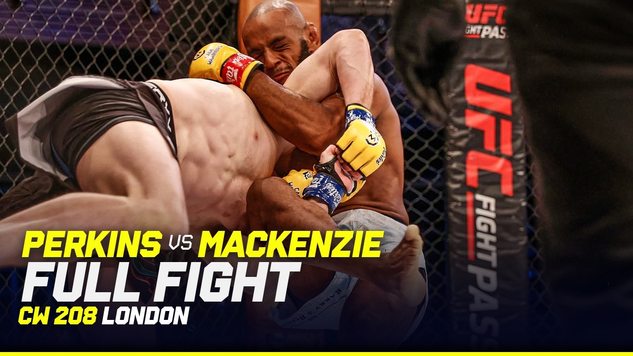 HARD FOUGHT SCRAP 🤝 | Kadeem Perkins vs. Ieuan Mackenzie | CW 208 London Full Fight background