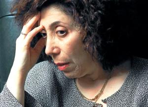 Aída Bortnik portrait