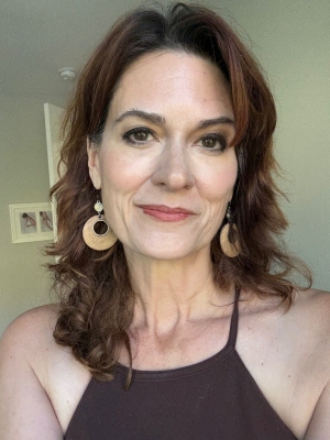 Anne Cofell Saunders