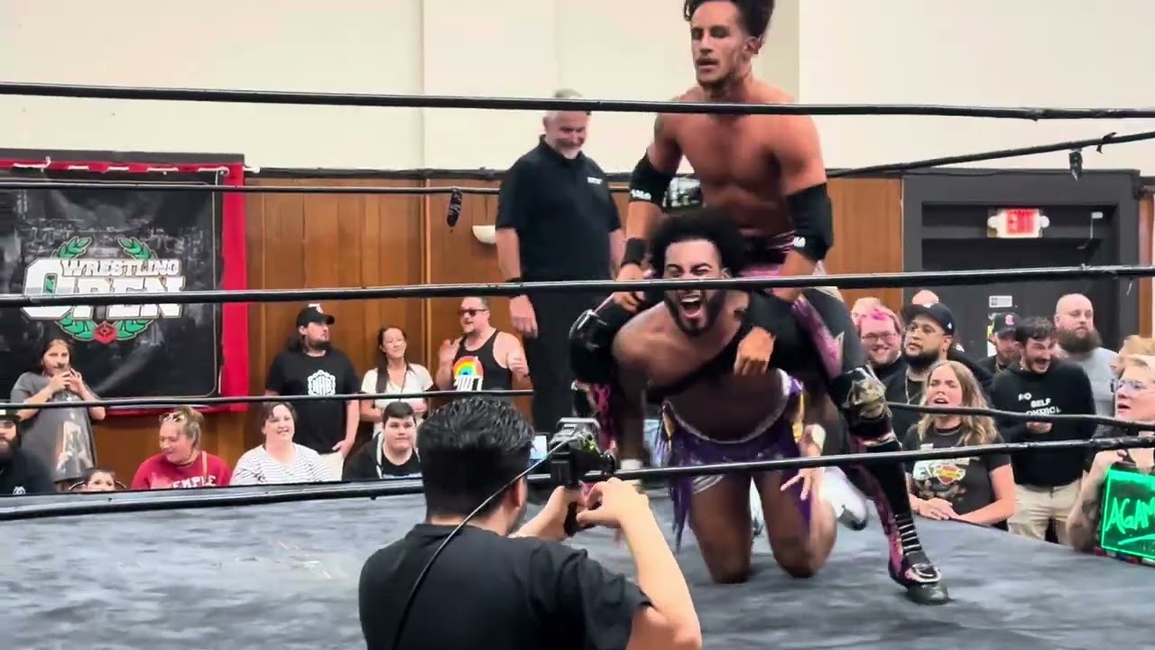 wrestling open background