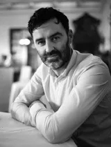 Simon Neal