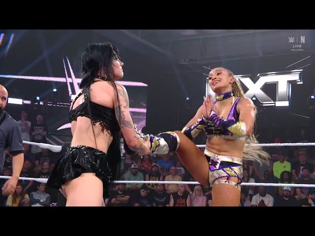 Kelani Jordan VS Tatum Paxley 1/2 background