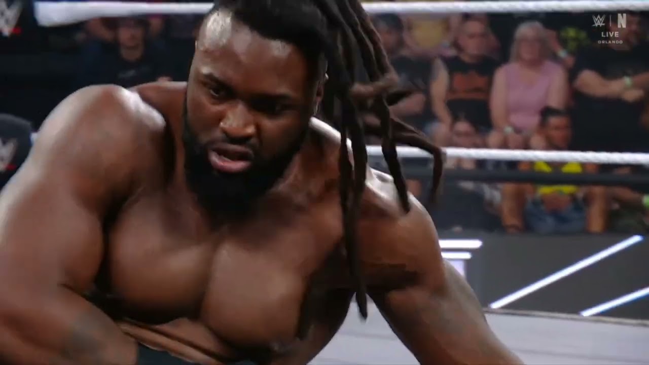 WWE NXT EK PROSPER VS KEANU CARVER 06/30/26 background